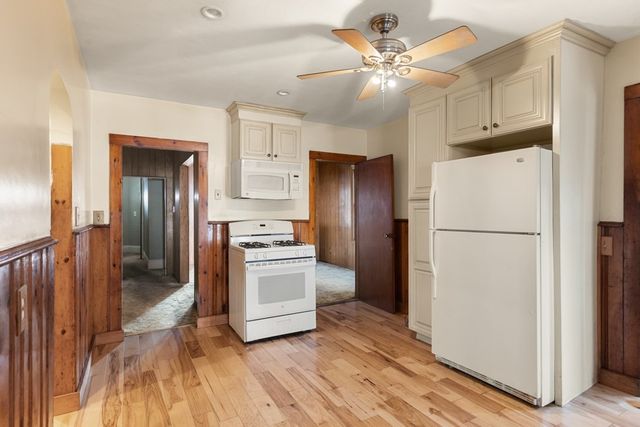 150 Falcon St, Boston, MA 02128