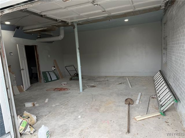 154 Harriet Avenue, Buffalo, NY 14215