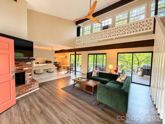 486 Oxford Road, Lake Junaluska, NC 28745