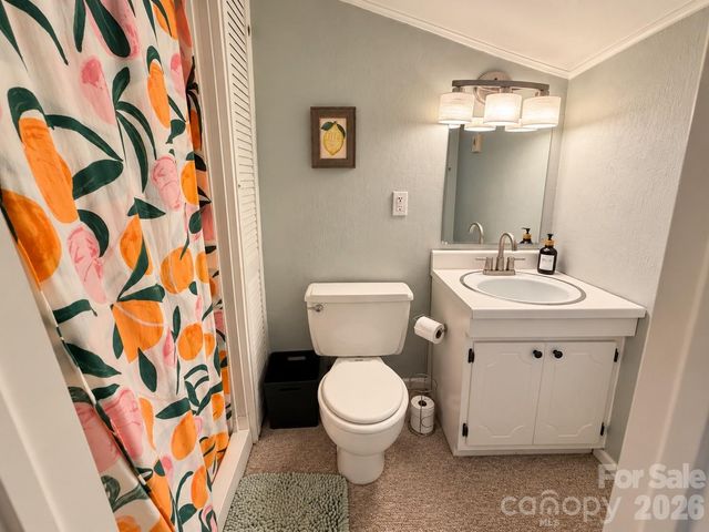 486 Oxford Road, Lake Junaluska, NC 28745