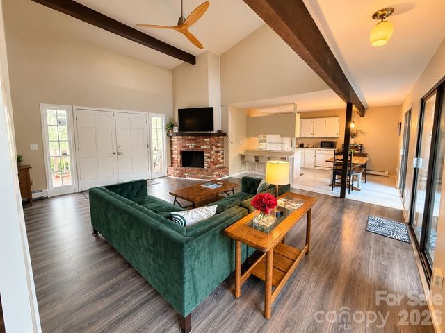 486 Oxford Road, Lake Junaluska, NC 28745