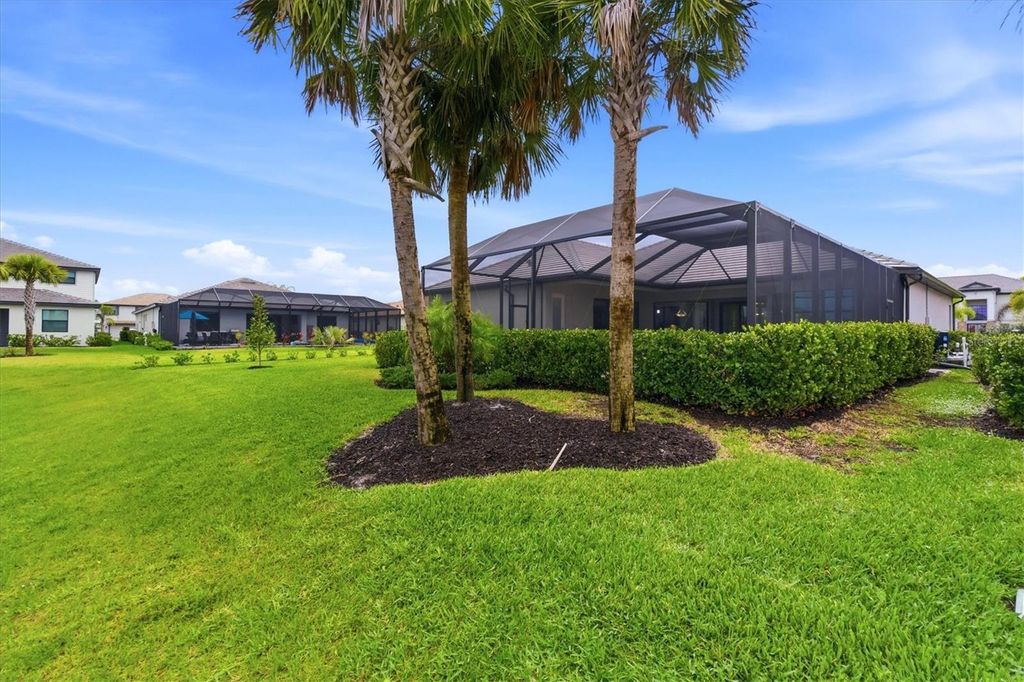 Image 34 of property listing at 20474 NAPA LOOP, Estero, FL 33928