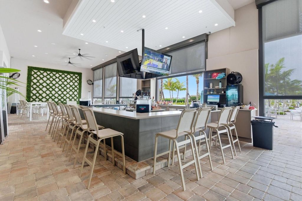 Image 43 of property listing at 20474 NAPA LOOP, Estero, FL 33928