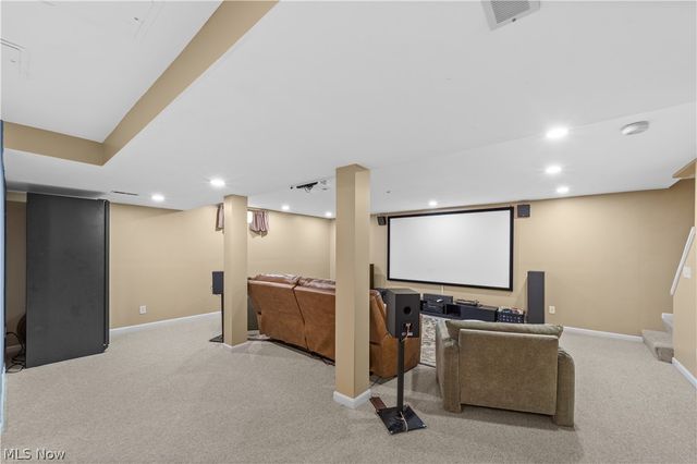 20116 Ellsworth Drive, Strongsville, OH 44149