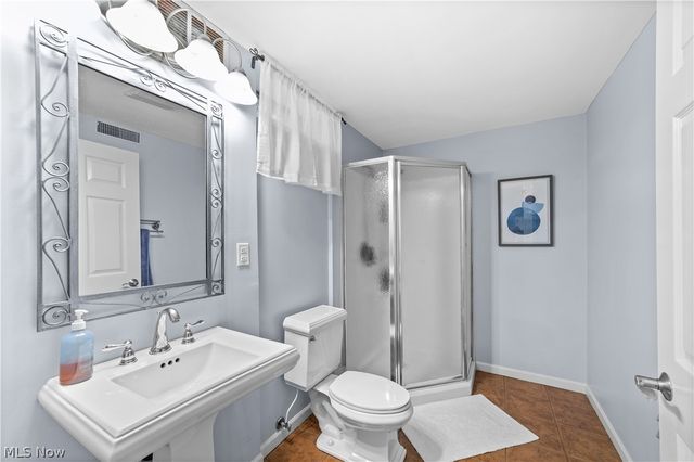 20116 Ellsworth Drive, Strongsville, OH 44149