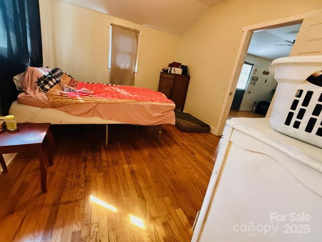 54 Dee Cable Drive, Marion, NC 28752