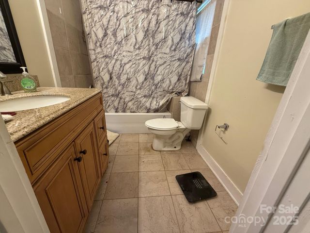 54 Dee Cable Drive, Marion, NC 28752