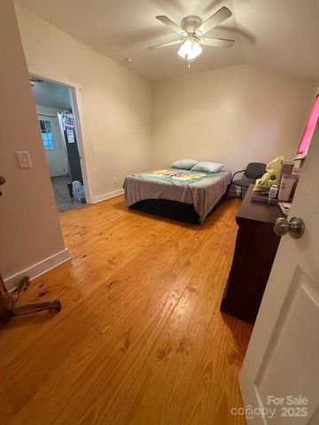 54 Dee Cable Drive, Marion, NC 28752