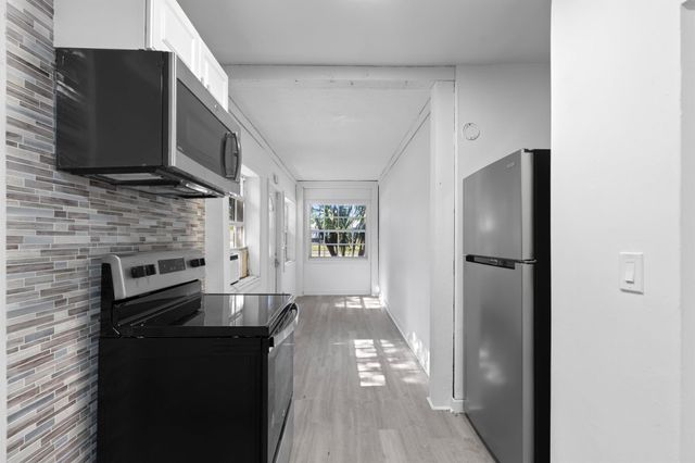 1831 Juno Road, North Palm Beach, FL 33408