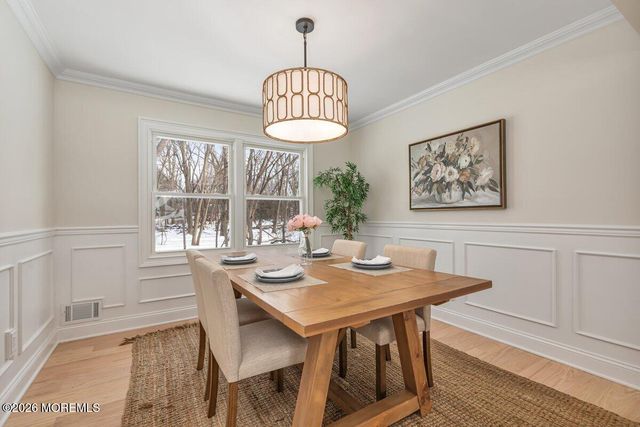 4 Templer Way, Hazlet, NJ 07730