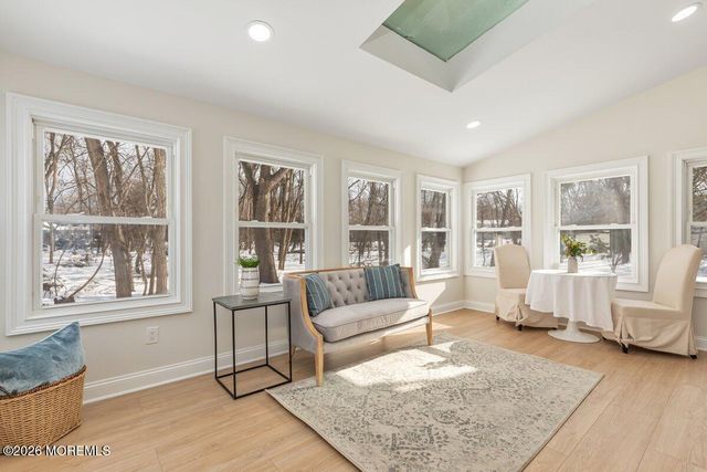 4 Templer Way, Hazlet, NJ 07730