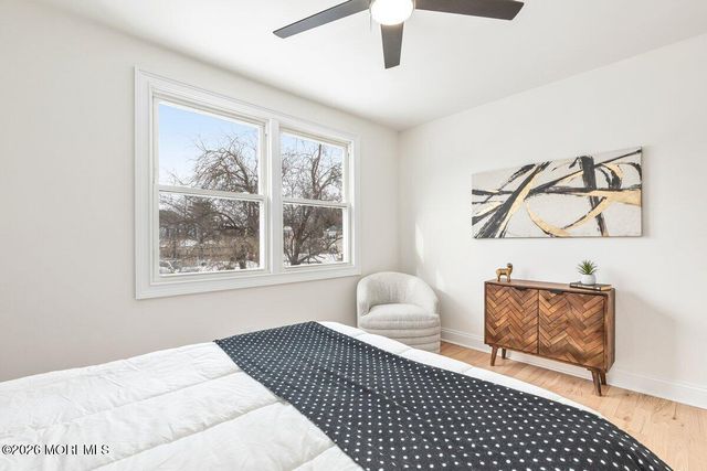 4 Templer Way, Hazlet, NJ 07730