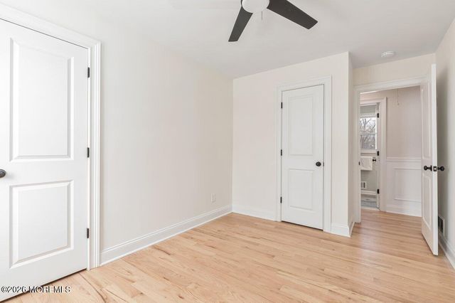 4 Templer Way, Hazlet, NJ 07730