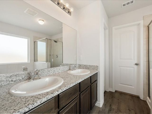 5701 Willamette Drive, Fort Worth, TX 76119