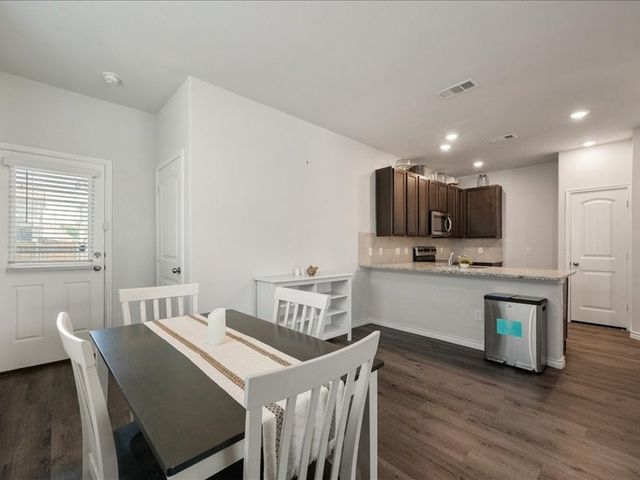 5701 Willamette Drive, Fort Worth, TX 76119