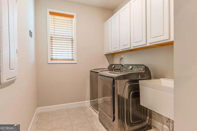 165 Mansfield Drive, Fayetteville, GA 30214