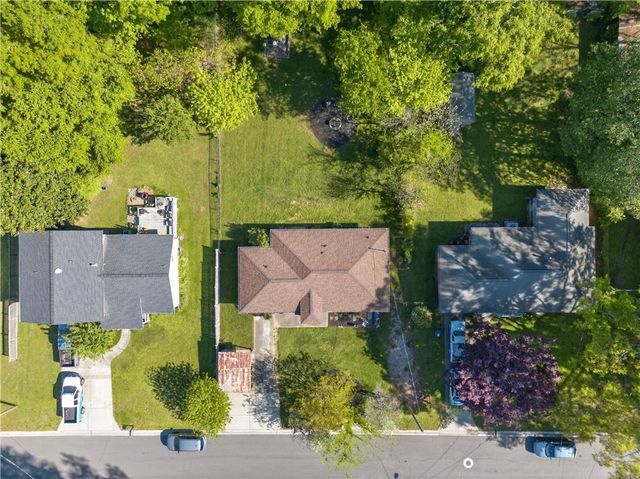 4404 Robinson Street, Acworth, GA 30101