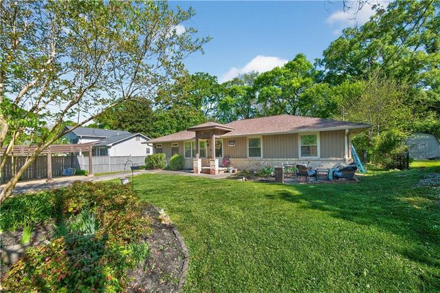 4404 Robinson Street, Acworth, GA 30101