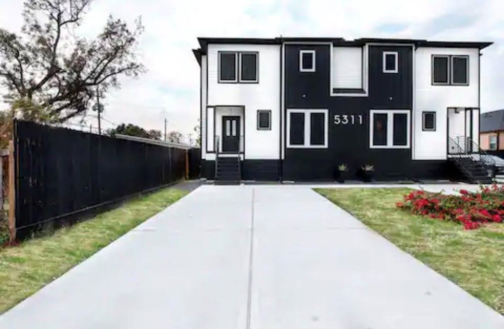 5311 Liberty Road, Houston, TX 77026