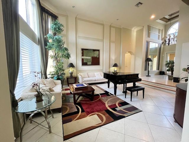 10997 CANARY ISLAND Court, Plantation, FL 33324