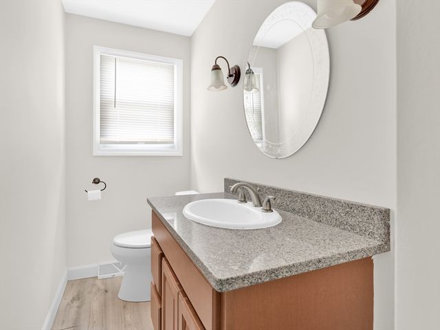 172 Bryant St, Cumberland, RI 02864