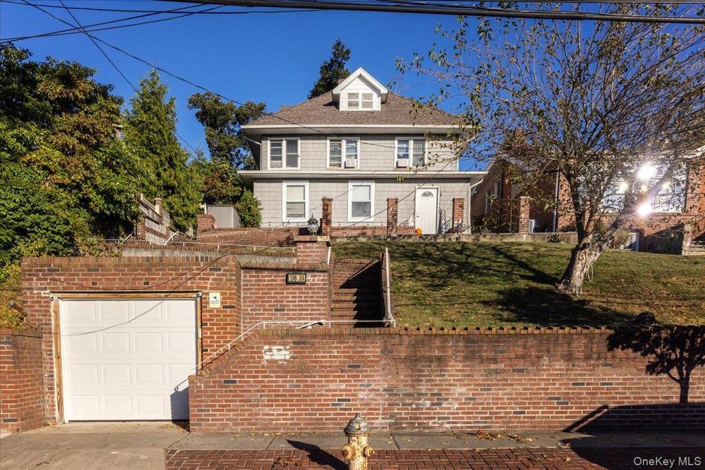 19633 Foothill Avenue, Holliswood, NY 11423