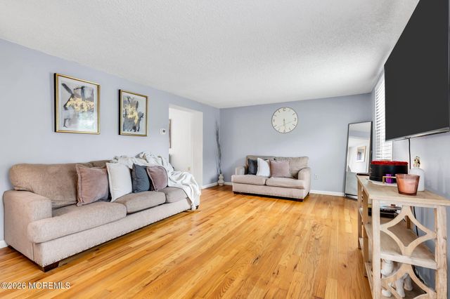 22 Compass Lane, Barnegat, NJ 08005