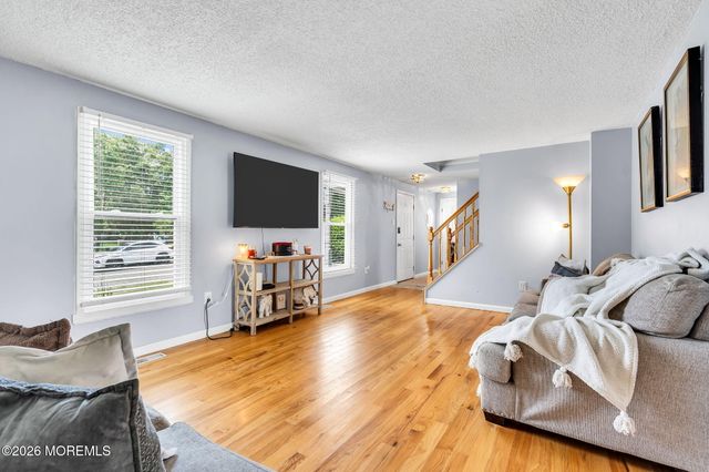 22 Compass Lane, Barnegat, NJ 08005