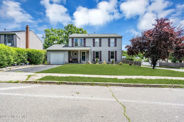 22 Compass Lane, Barnegat, NJ 08005