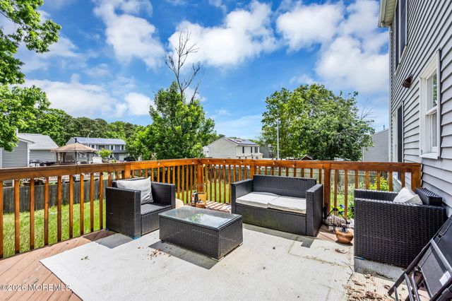 22 Compass Lane, Barnegat, NJ 08005