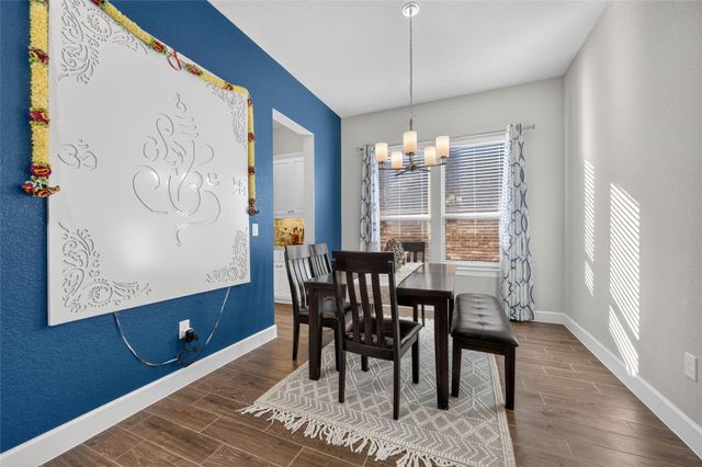 137 Claiborne Lake LN, Georgetown, TX 78628