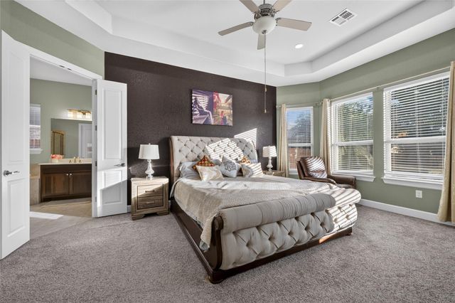 137 Claiborne Lake LN, Georgetown, TX 78628