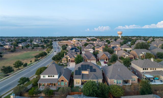 137 Claiborne Lake LN, Georgetown, TX 78628