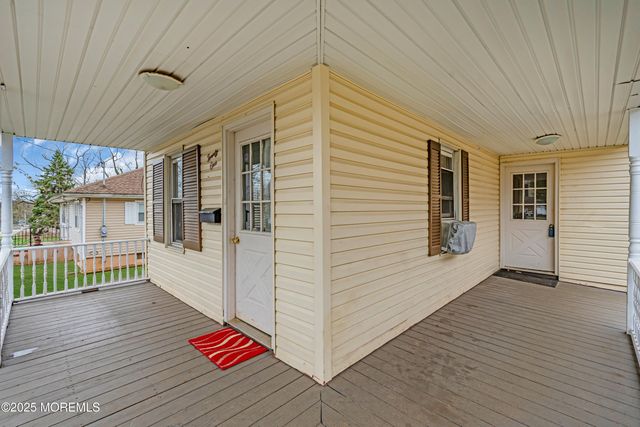 21 3rd Street, Freehold, NJ 07728