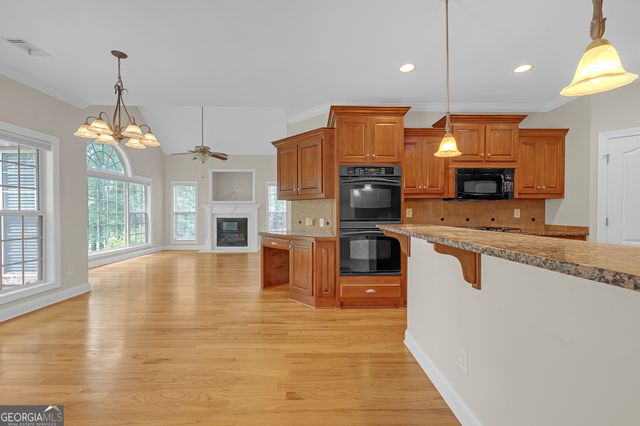 6413 Caledon Court, Locust Grove, GA 30248