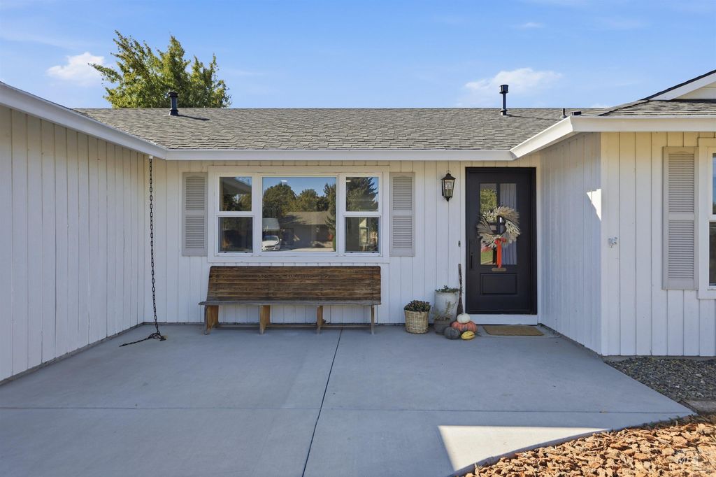 8001 Colt, Boise, ID 83709 photo 3