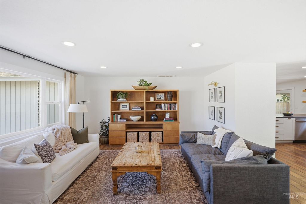 8001 Colt, Boise, ID 83709 photo 5