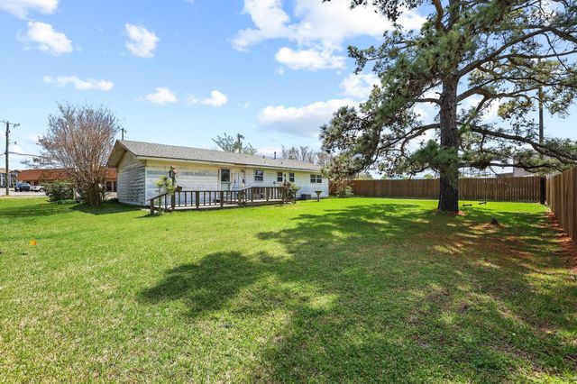 110 Vine Street, Pottsboro, TX 75076