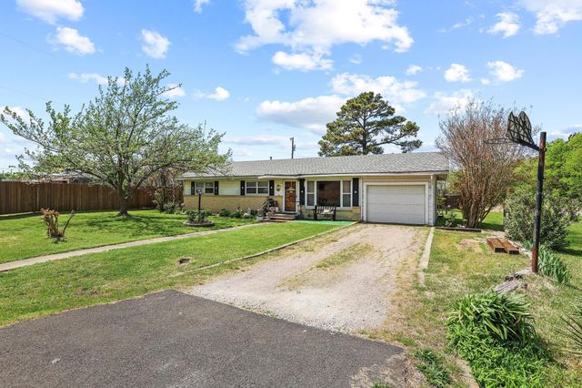 110 Vine Street, Pottsboro, TX 75076