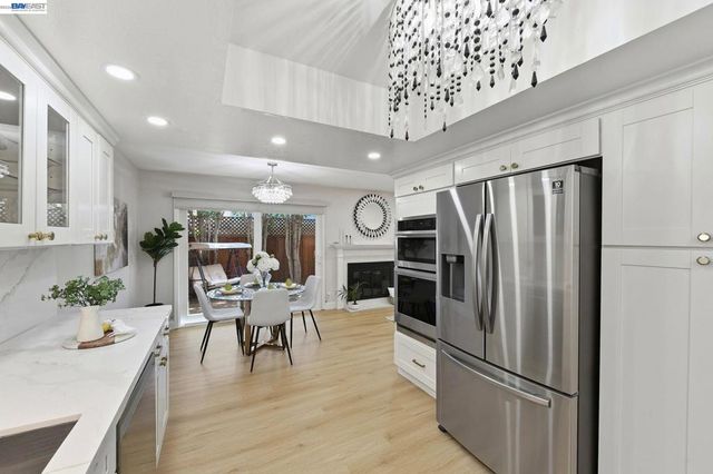 1354 Dale Ave 9, Mountain View, CA 94040