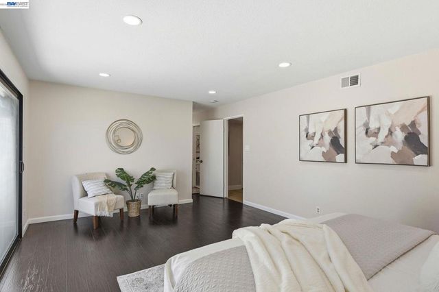 1354 Dale Ave 9, Mountain View, CA 94040