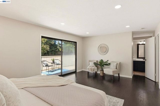 1354 Dale Ave 9, Mountain View, CA 94040