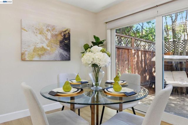 1354 Dale Ave 9, Mountain View, CA 94040
