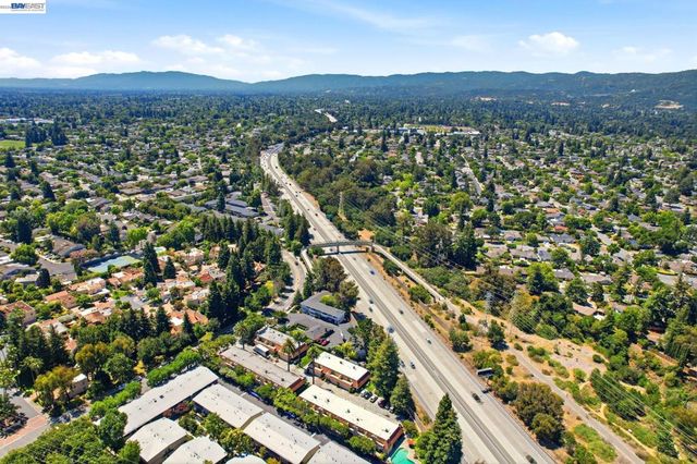 1354 Dale Ave 9, Mountain View, CA 94040