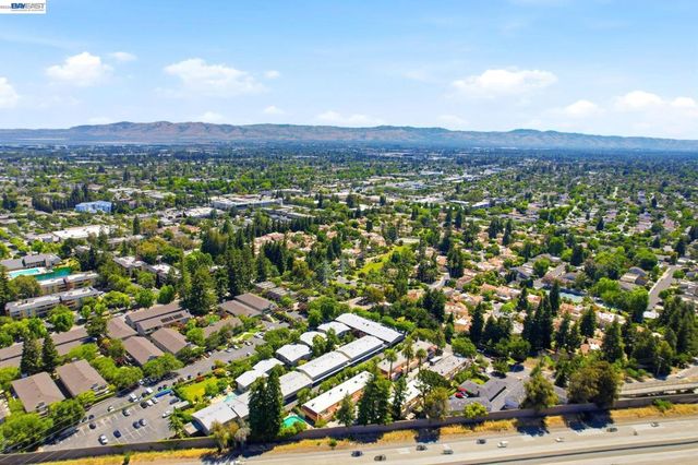 1354 Dale Ave 9, Mountain View, CA 94040