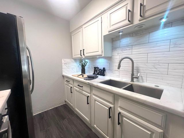 2507 Montrose Boulevard 11, Houston, TX 77006