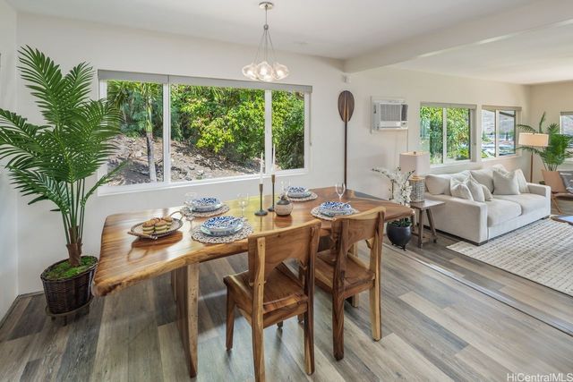 3376 Ala Laulani Street, Honolulu, HI 96818