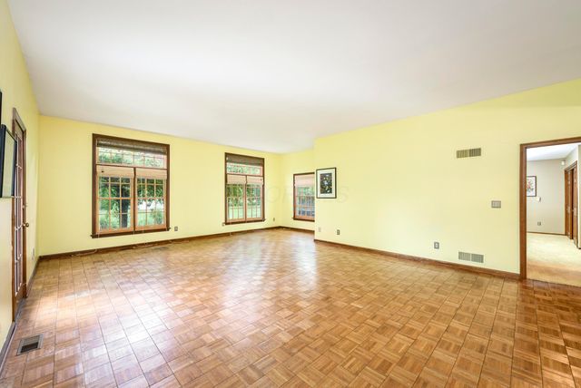 1995 Hastings Lane, Columbus, OH 43220