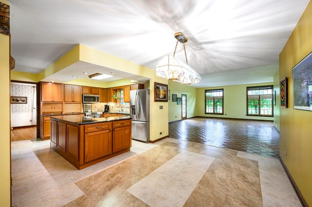 1995 Hastings Lane, Columbus, OH 43220