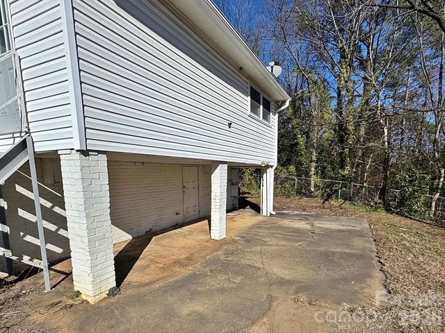 904 Belmont Mount Holly Road, Belmont, NC 28012